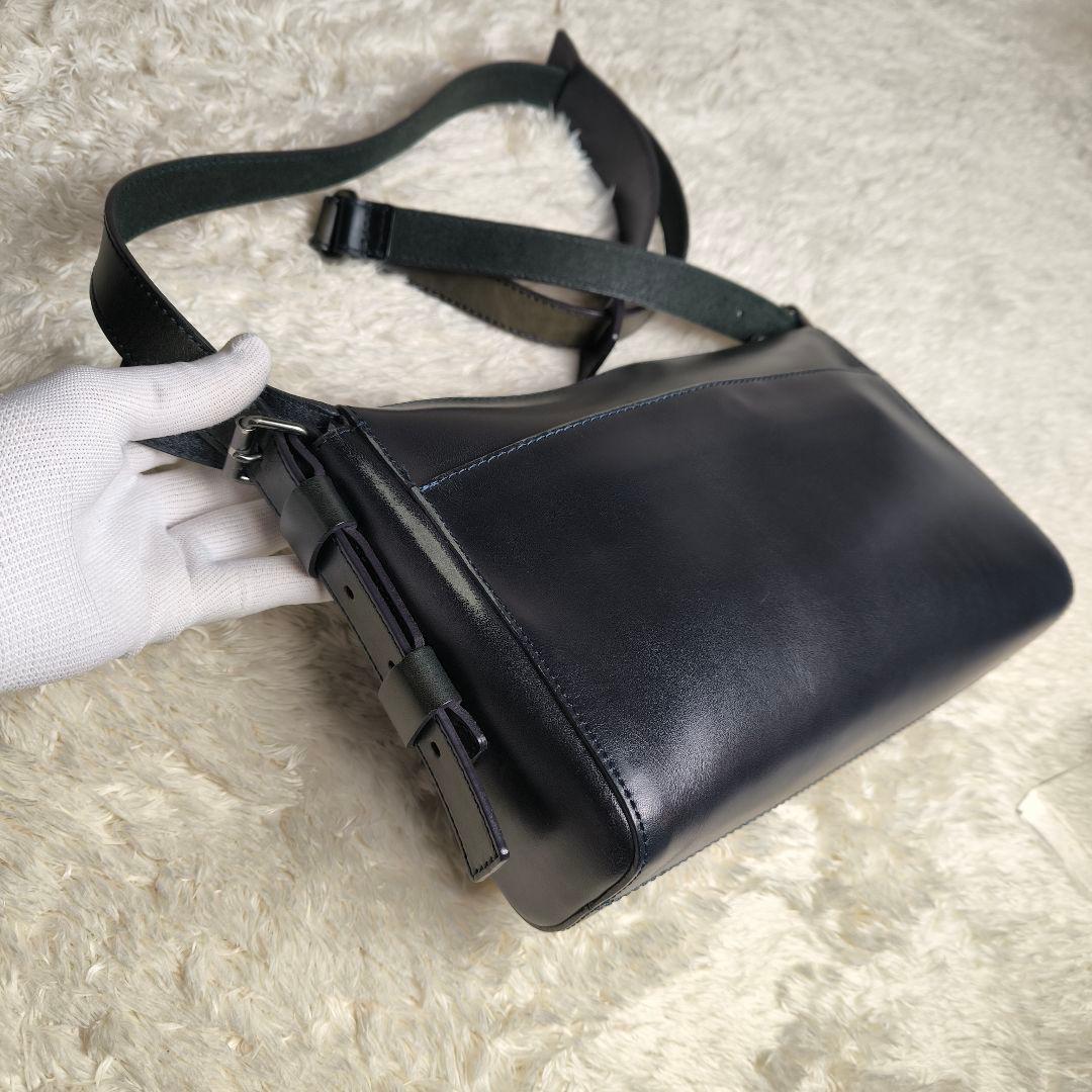 ​エルゴポック ショルダーバッグ ワキシングレザー 紺 本革 日本製 エイジング