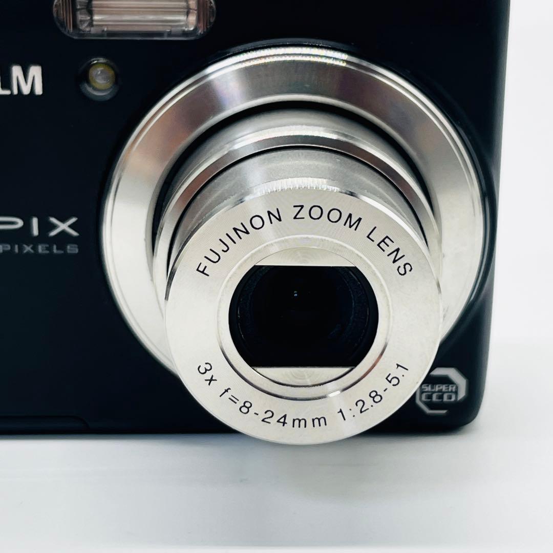 美品　FinePix F60FD ブラック