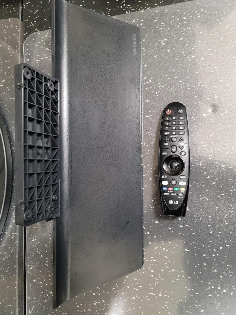 【値下げ】LG OLED65B9PJA ／HDMI2.1／4K120FPS