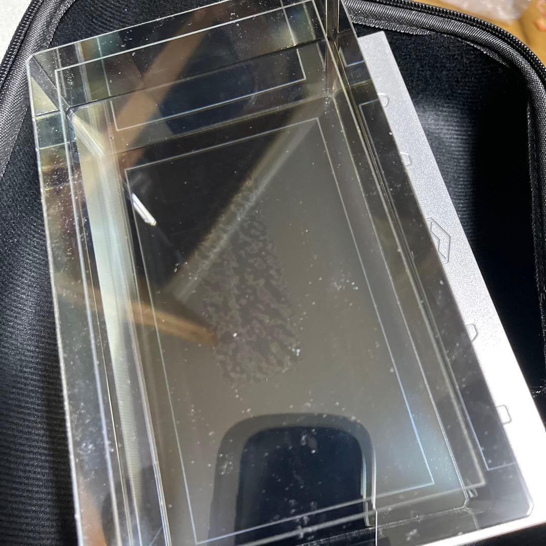 Looking Glass LKG-2K　LEAP Motion付属モデル