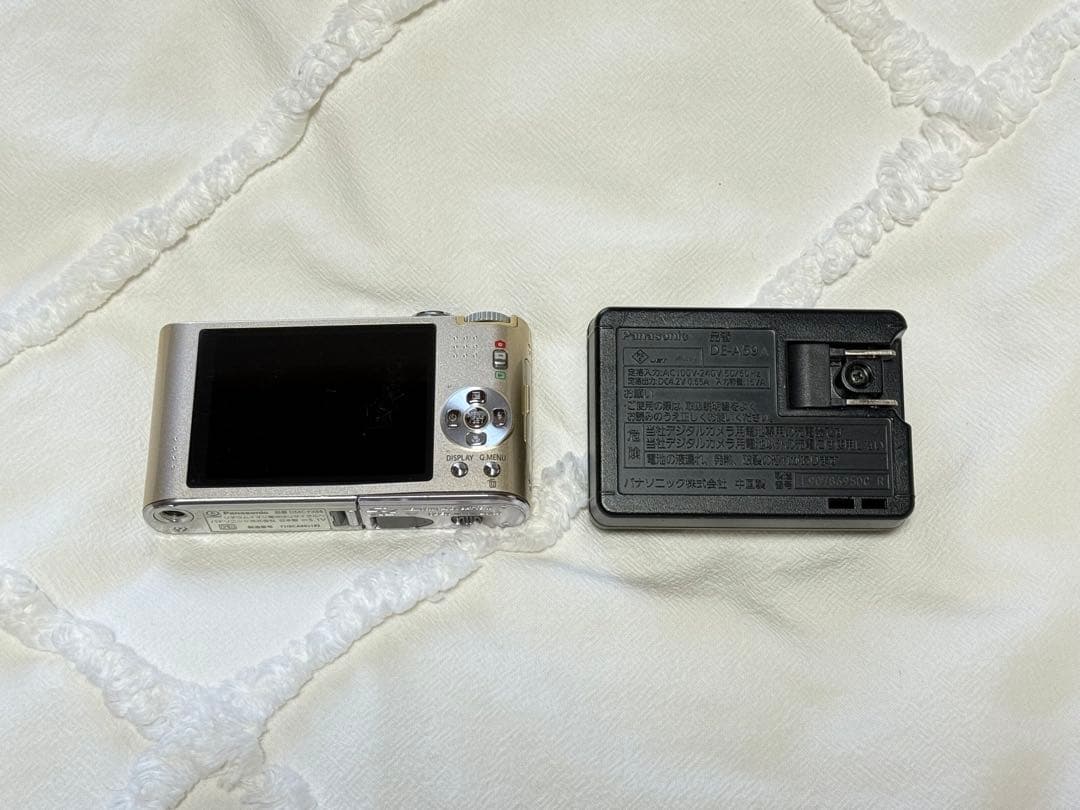 Panasonic DMC-FX65 LUMIX 14メガピクセル カメラ