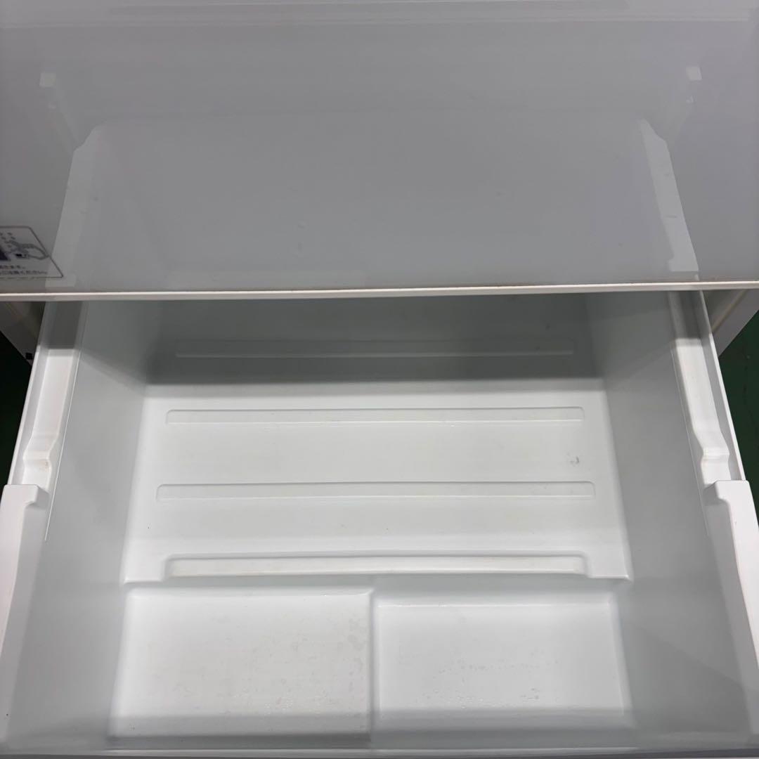 592 東芝大型冷蔵庫　400L強　自動製氷　小型　右開き　5ドア　ガラスパネル