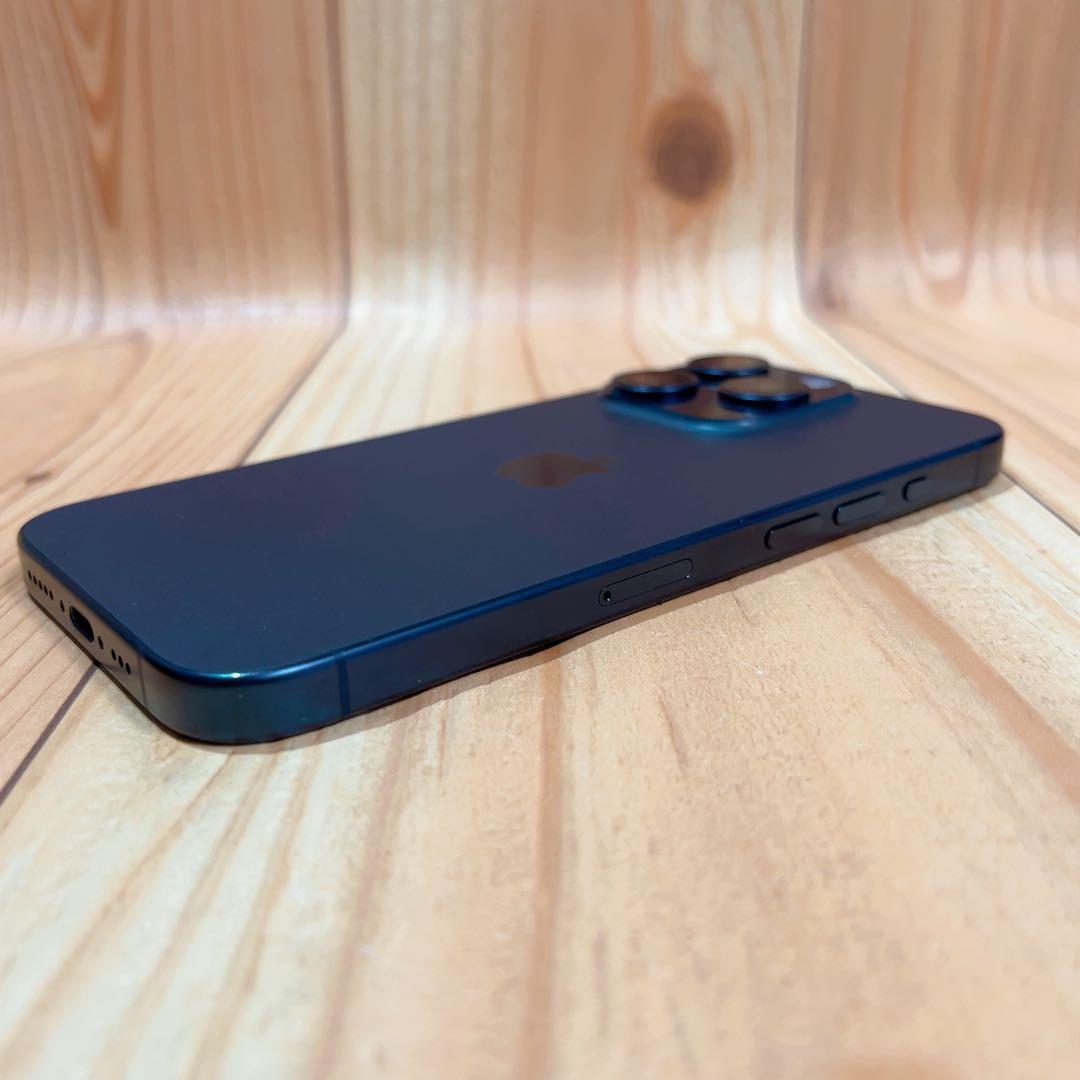 SIMフリー 本体 iPhone 15 Pro 128 GB ブル 564