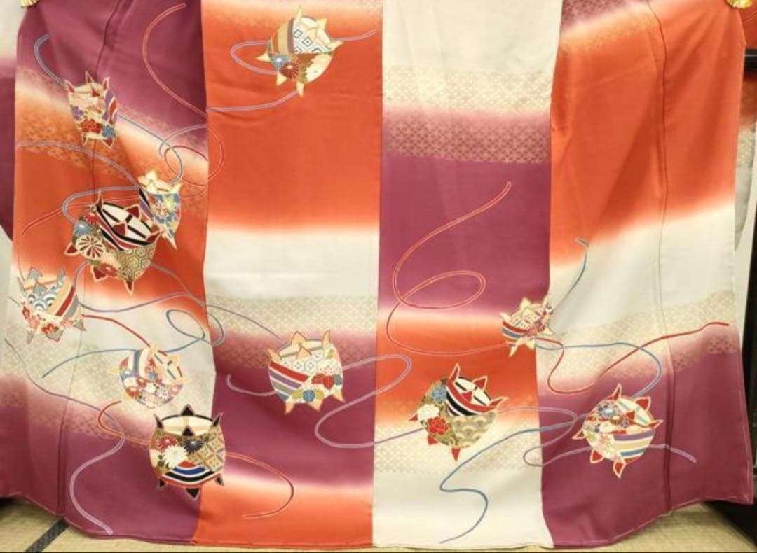 振袖フルセット6点サイズＬ糸巻文　暈し染め　金彩　正絹