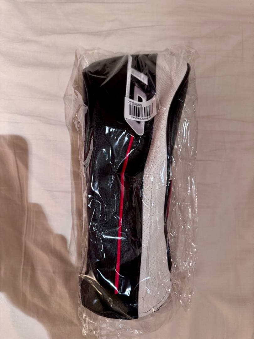 【美品】タイトリストGT3ドライバー10° ヘッドのみ　ヘッドカバー付き