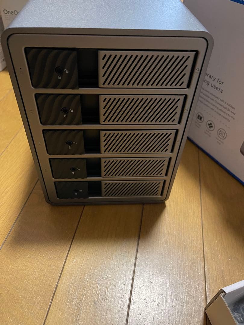 O173 HDDケース 5台 40Gbps出力 ハブ拡張機能付き 3.5インチ