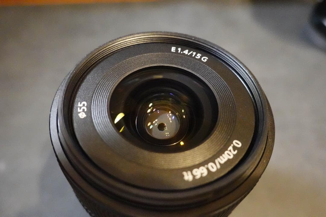 SONY E 15mm F1.4 G レンズ