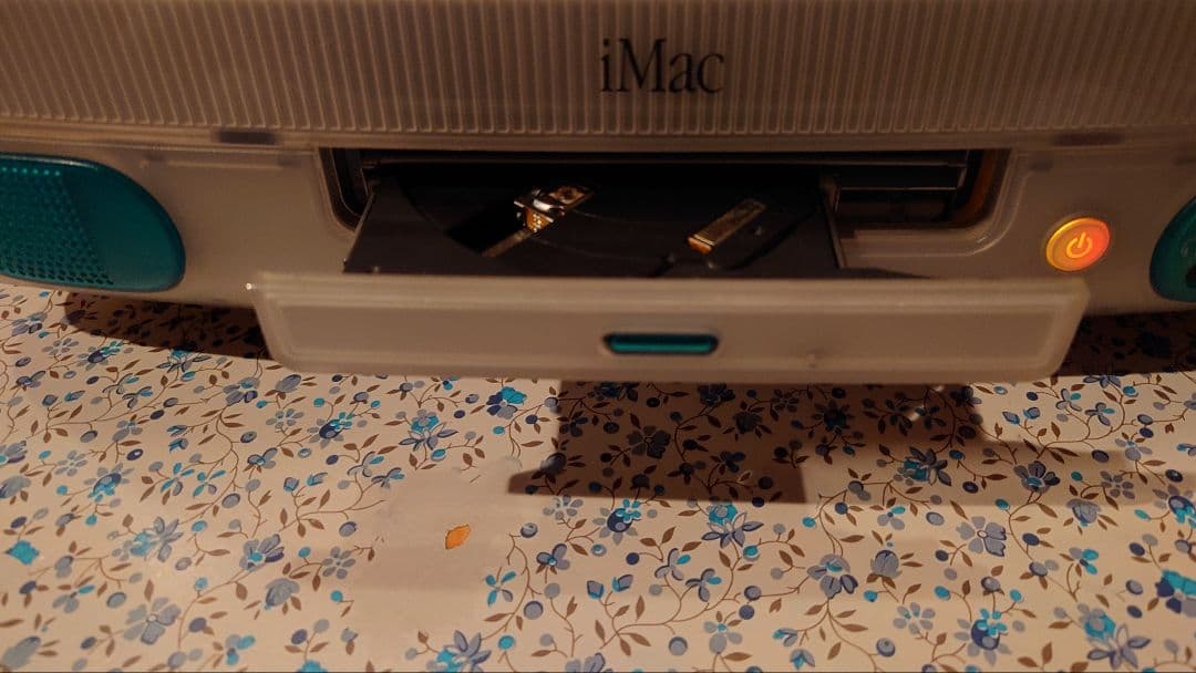 iMac G3 ボンダイブルー(箱付き)