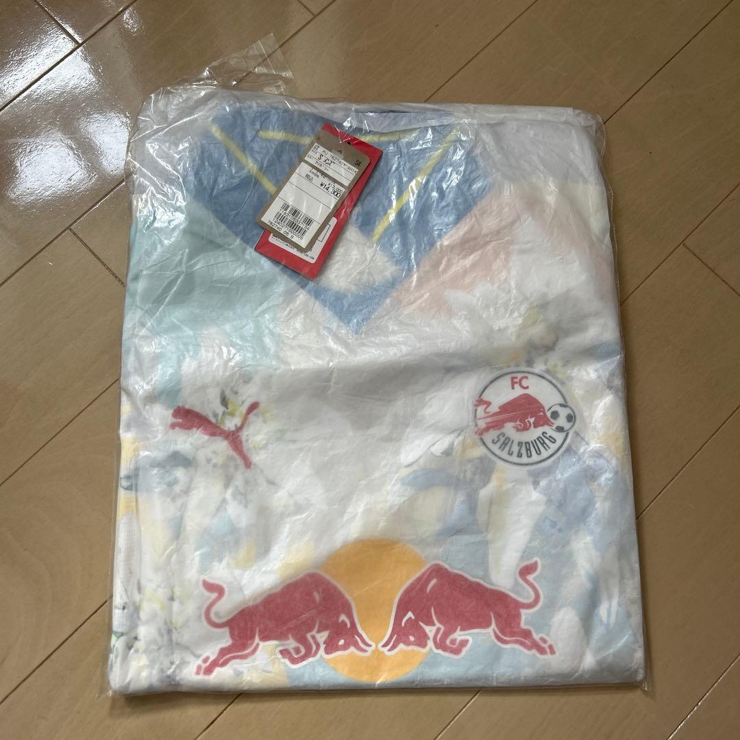 新品未使用★PUMA レッドブル限定コラボウェア