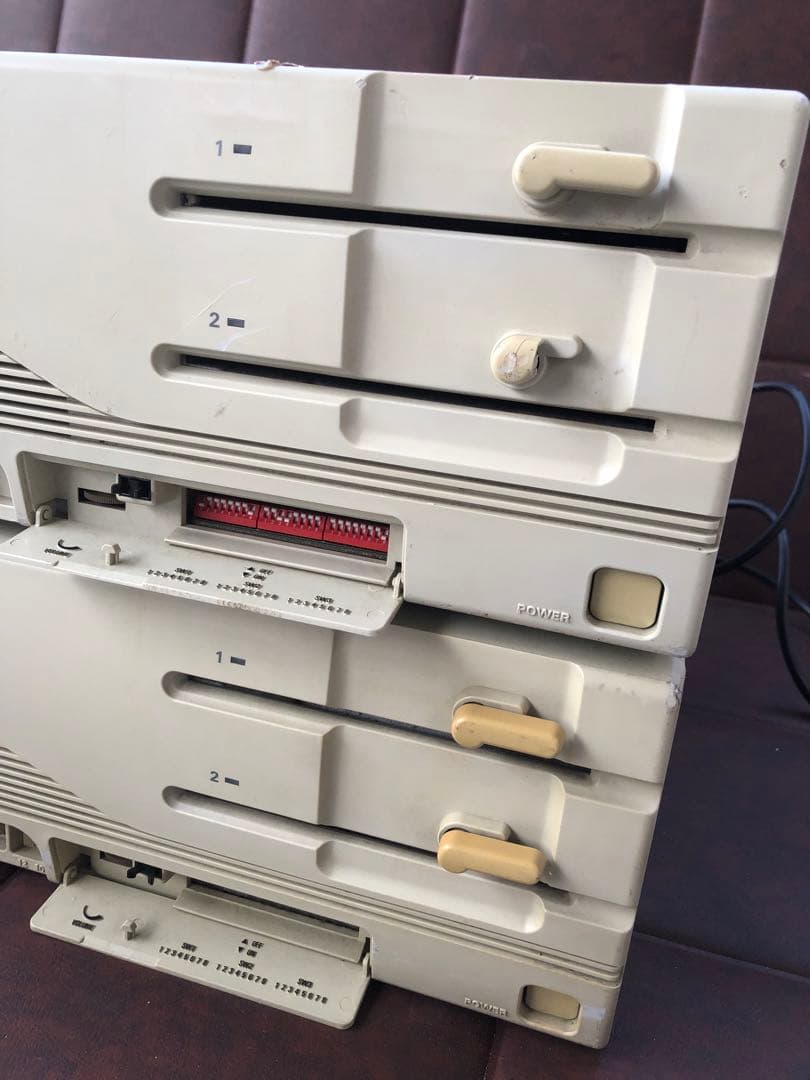 NEC PC-9801RA2 &NEC PC-9801RX2通電のみ(J49)