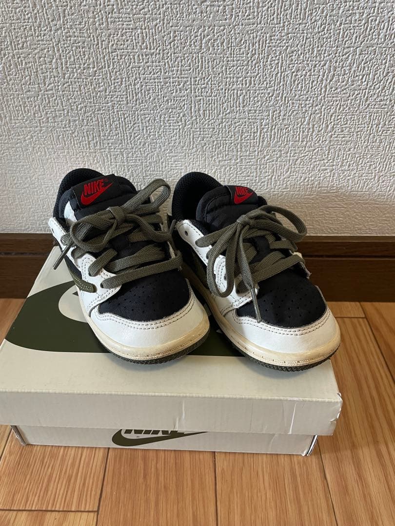 r@r@r JORDAN 1 Low OG SPナイキ×トラヴィススコット