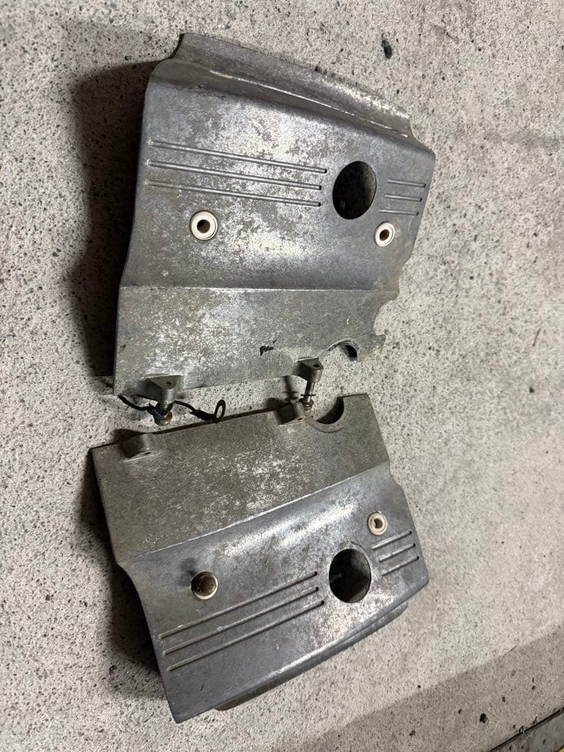 gt380 ヘッドカバー