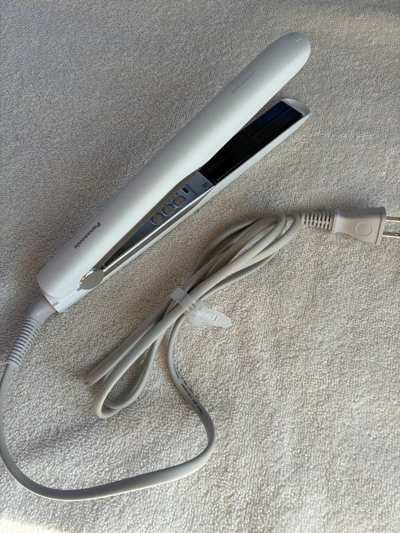 Panasonic ストレートアイロン　白　EH-HS0J
