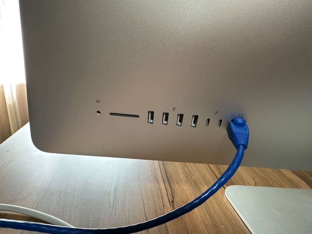 希少CTOモデルiMac（ 5K,27inch,2019）〈MRQY2J/A〉