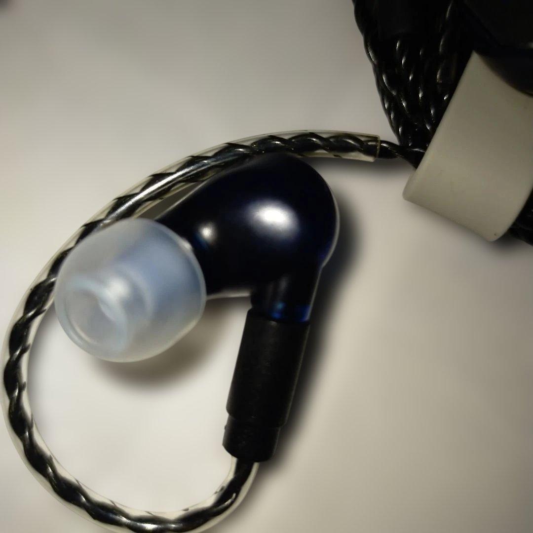 さ*読様 acoustune RS3 aiiro 4.4mバランス接続モニターイ