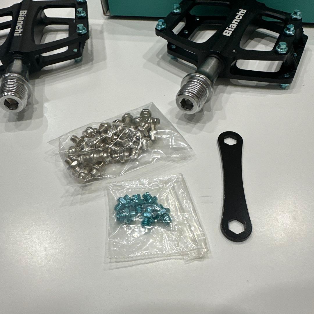 (匿名配送) ビアンキ　ペダル　Bianchi