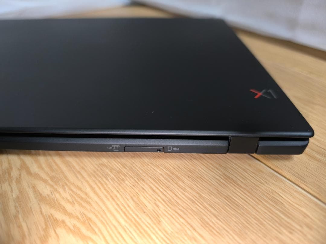 Thinkpad X1 Carbon Gen 6 バッテリー100% WQHD