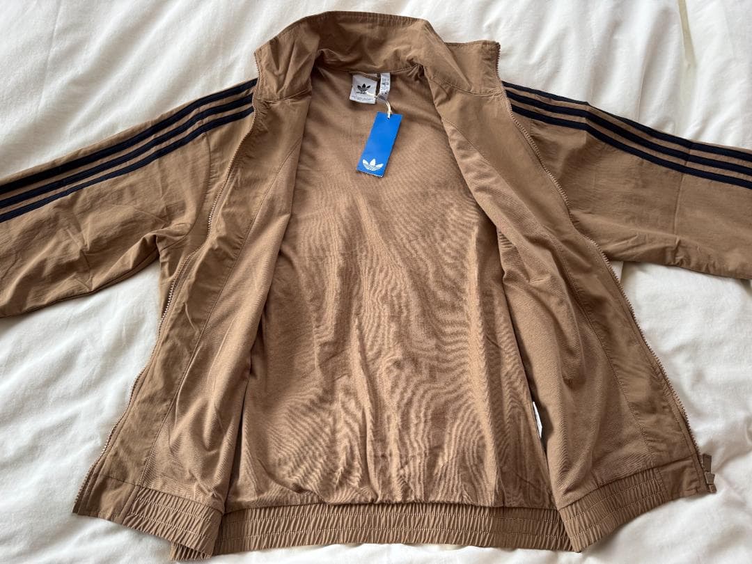 ★adidas アディダス オリジナルス ナイロンジャケット JTC68 新品★