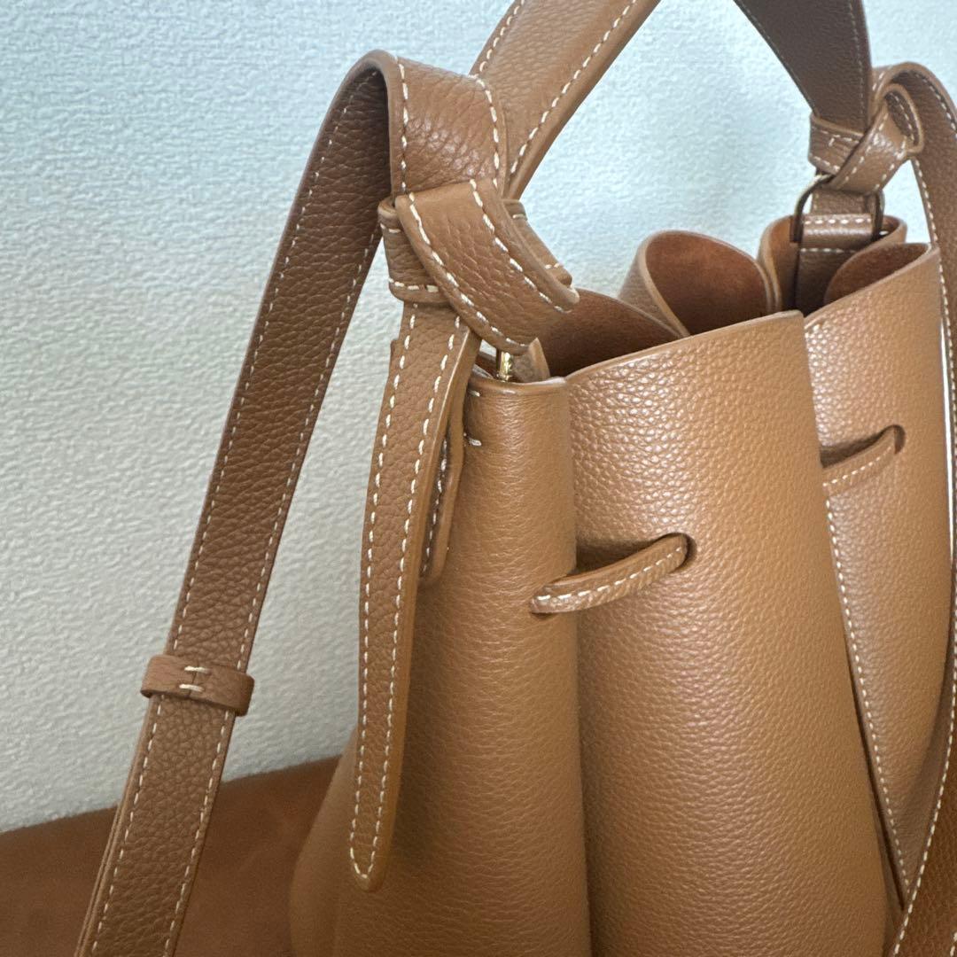 極美品　POLENE ポレーヌ　カヌレバック(大)