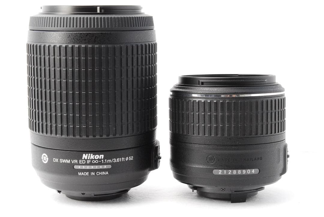 ❣️新品級 ショット数少❣️ Nikon D5300 レッド ダブルズームキット