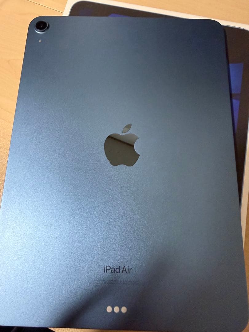 iPad Air 第5世代 Wi-Fiモデル 64GB ブルー M1