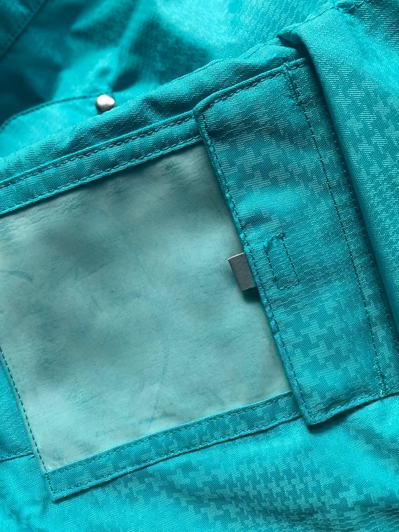 極美品デサントDESCENTE スキー・スノボ ウェア ミントグリーン160S