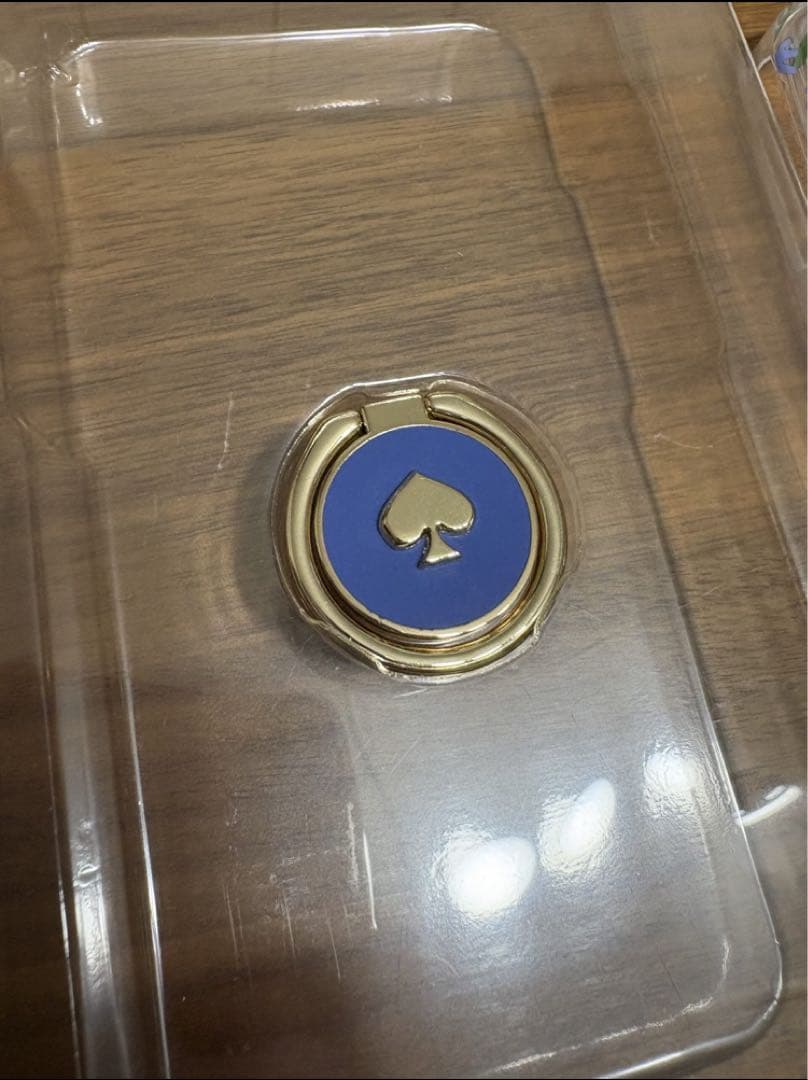 特価☘️ケイトスペードiPhone14Pro対応ケーススマホリング付クリームマルチ