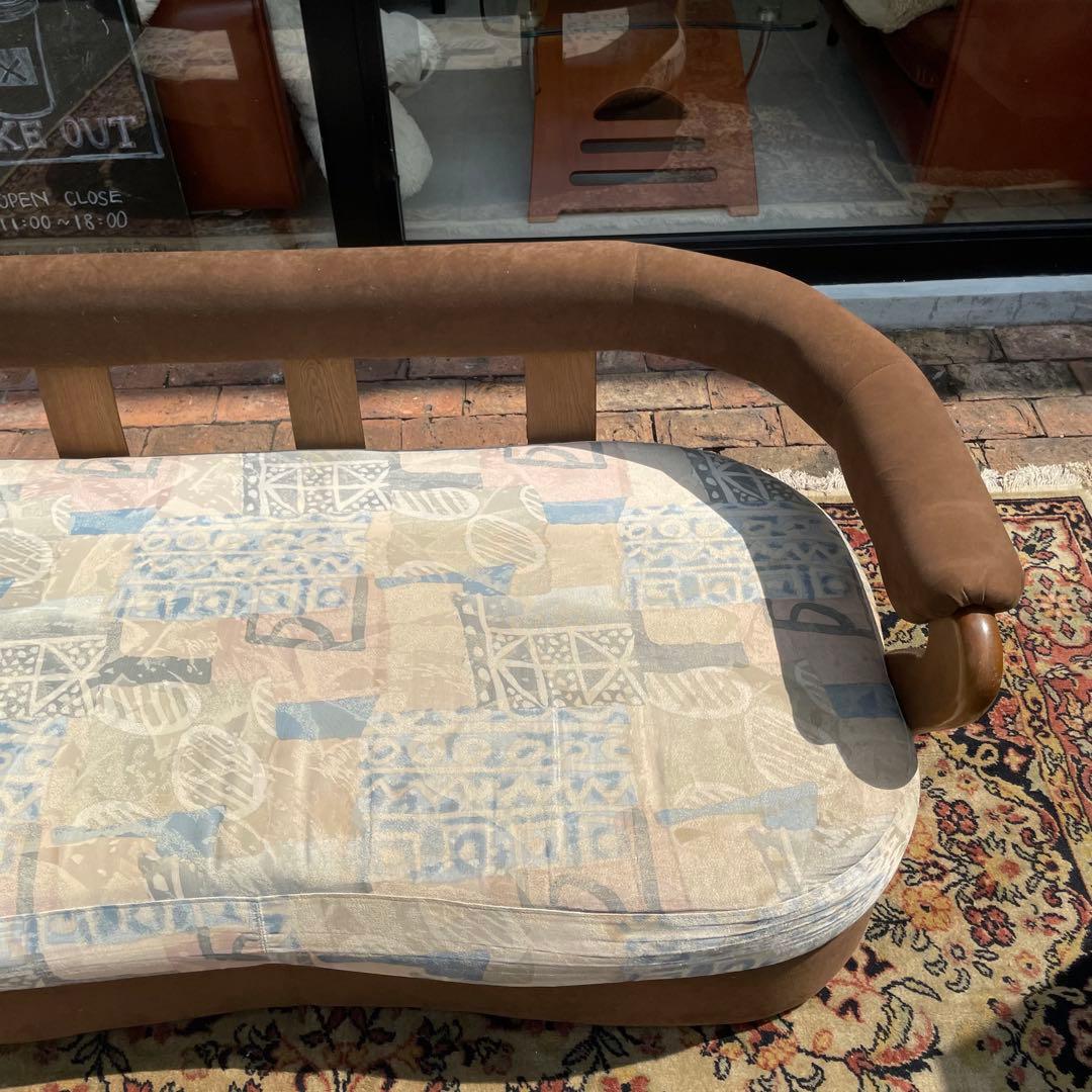 ラブソファ　ソファ2人用　総柄　おそらくチターノ