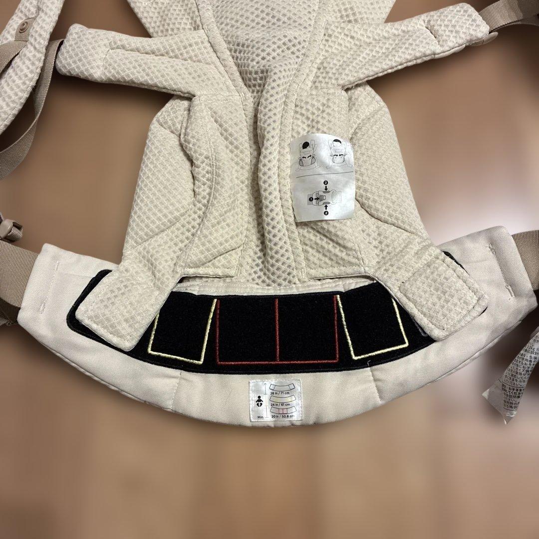 人気！エルゴの抱っこひもオムニブリーズ　ナチュラルベージュ