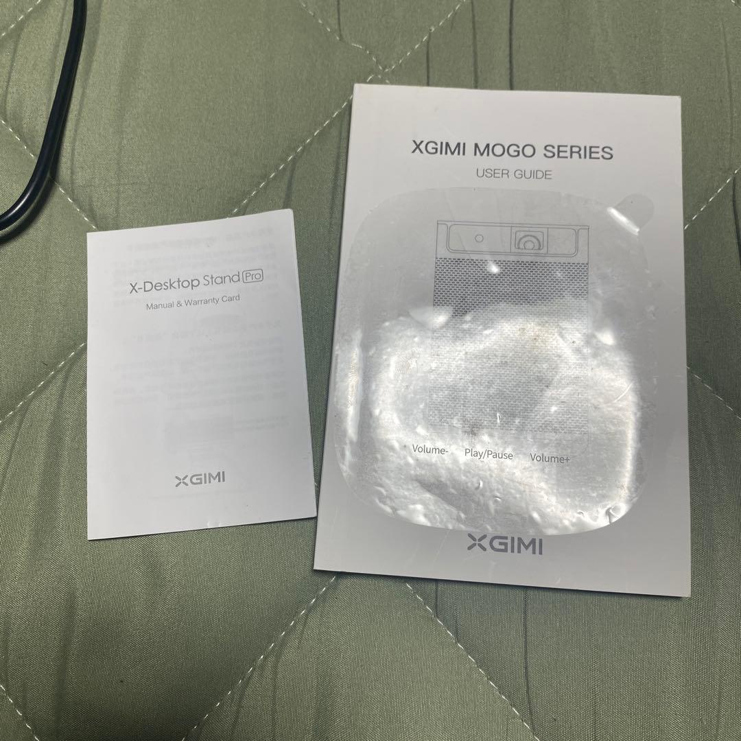 \"XGIMI MoGo Pro\" モバイルプロジェクター