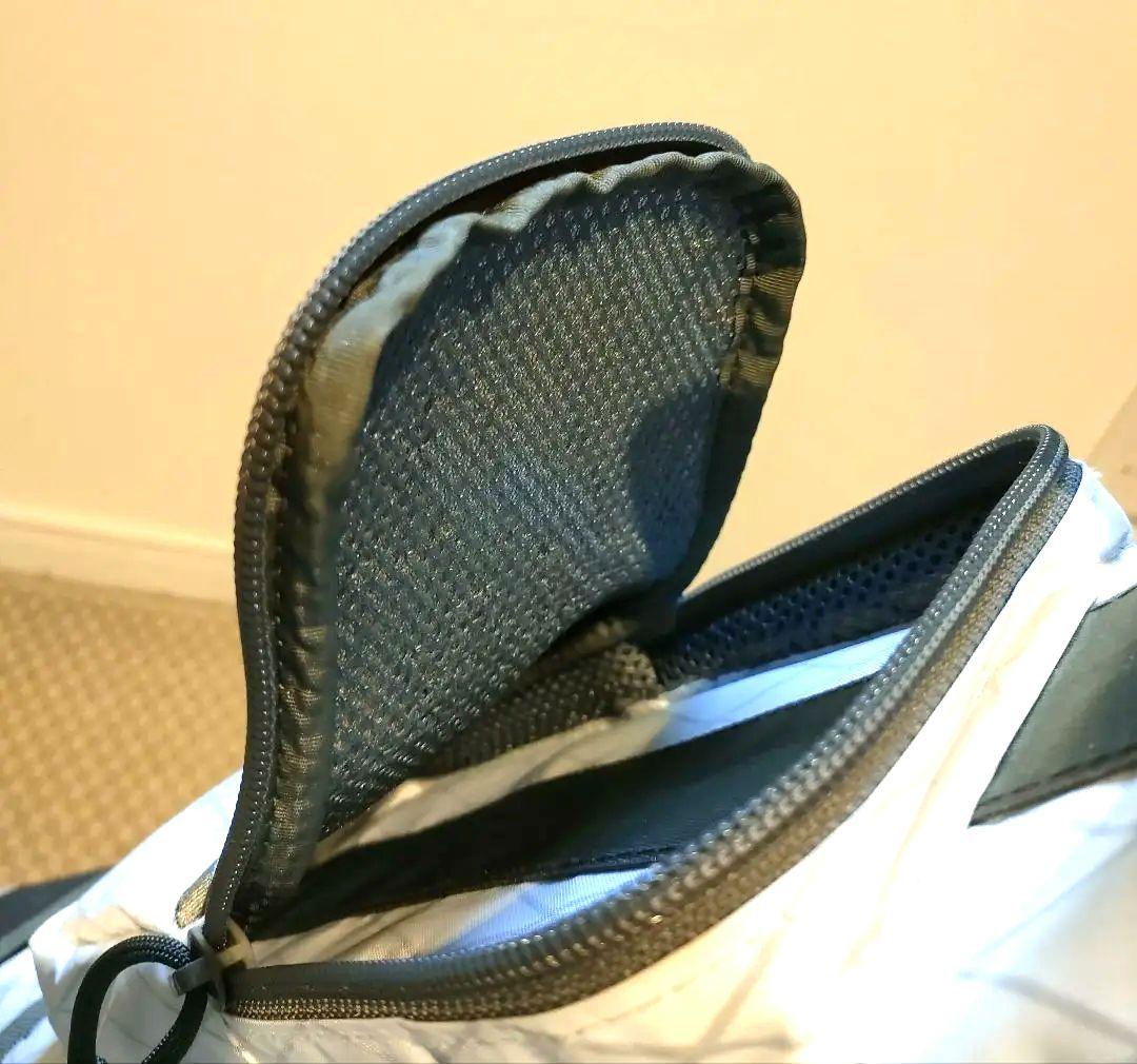 【美品】BRIEFING ブリーフィングセルフスタンドバッグ ホワイト