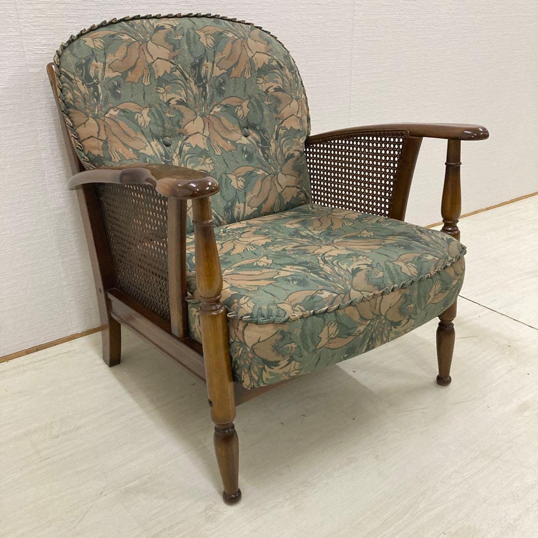 【カリモク】コロニアル　一人掛けソファ　シングルソファ　椅子