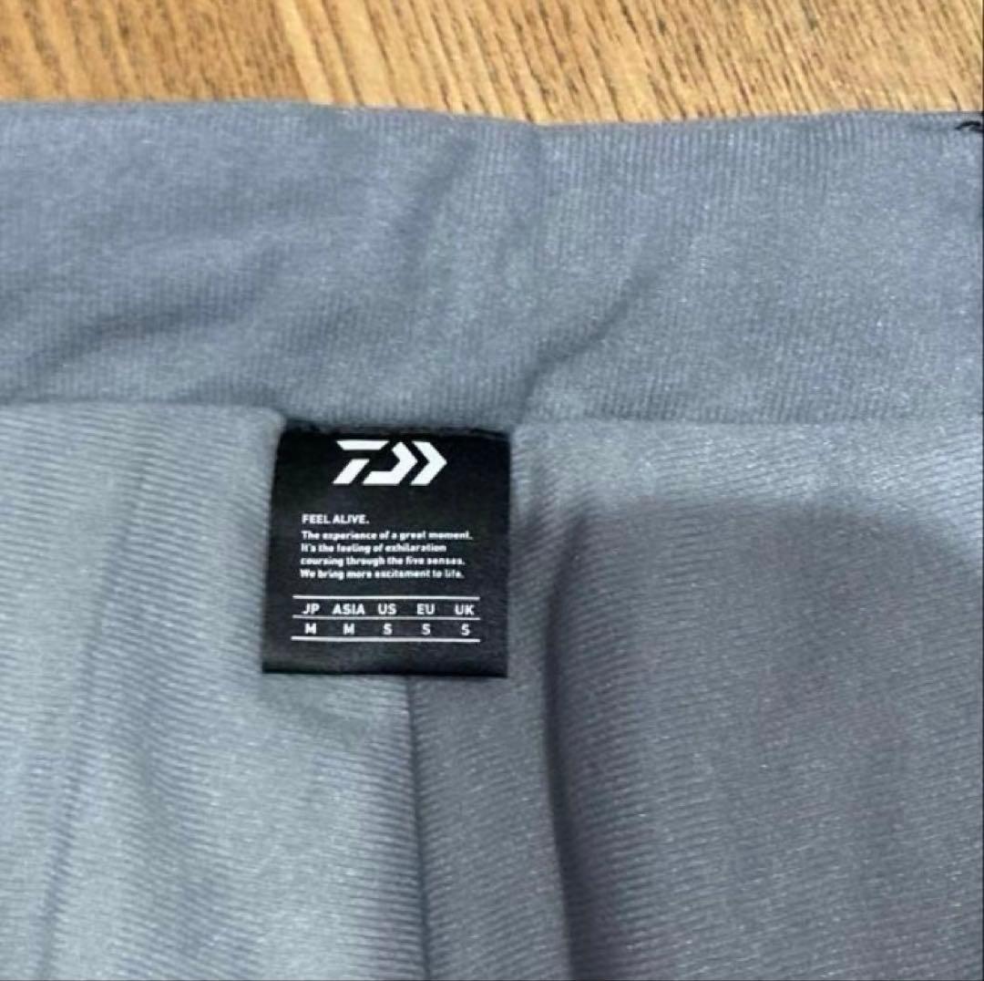 DIWA ダイワ　ナイロン　防寒スーツ　上下セット　M 　匿名発送