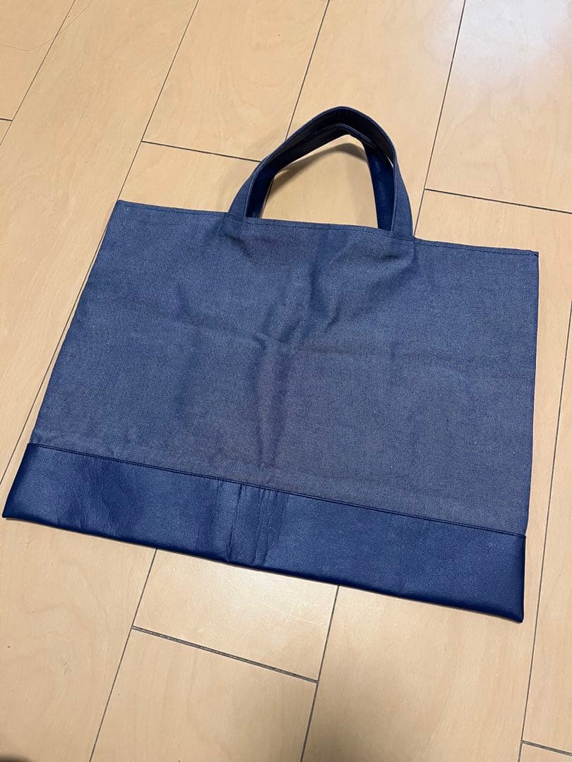 美品　ファミリア　デニムバッグ　女の子　ブランコ　くま