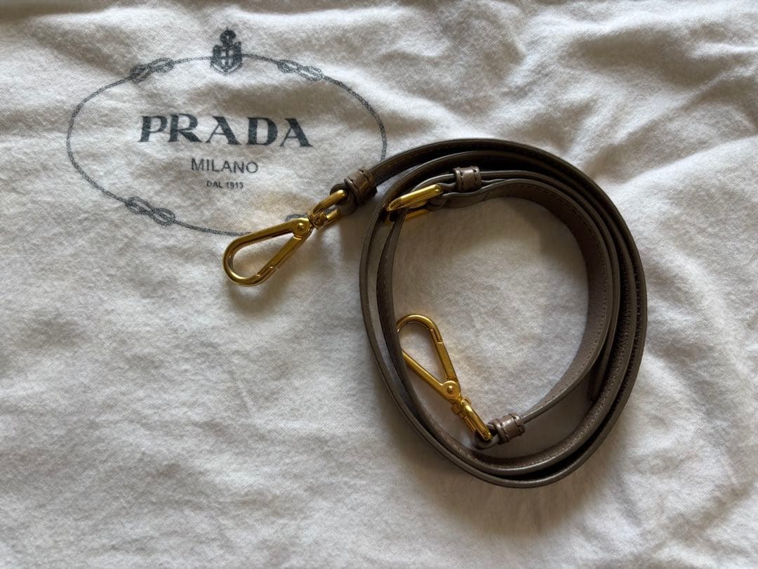 プラダ ショルダーバッグ 2WAY BN2324