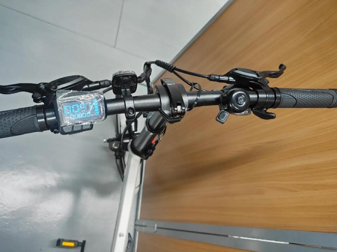 【Clarissa】電動アシスト自転車ERWAYA02 ホワイト&グリーン