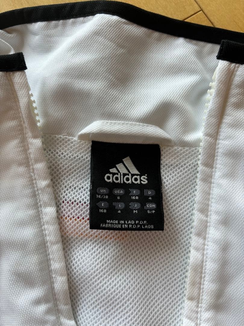サッカードイツ代表ジャージ　メルセデスベンツ刺繍有り