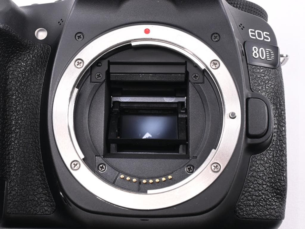 【美品】 キヤノン Canon EOS 80D ボディ 《ショット数2707》