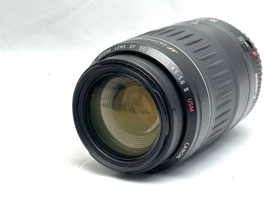 Canon EOS 8000D ダブルズームレンズキット♪