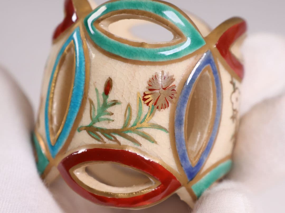 茶道具 清閑寺窯 杉田祥平 色絵四季七宝 蓋置 共箱 陶芸【CM334】