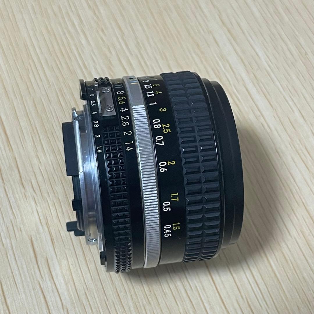 Nikon NIKKOR ai-s 50mm f/1.4 レンズ