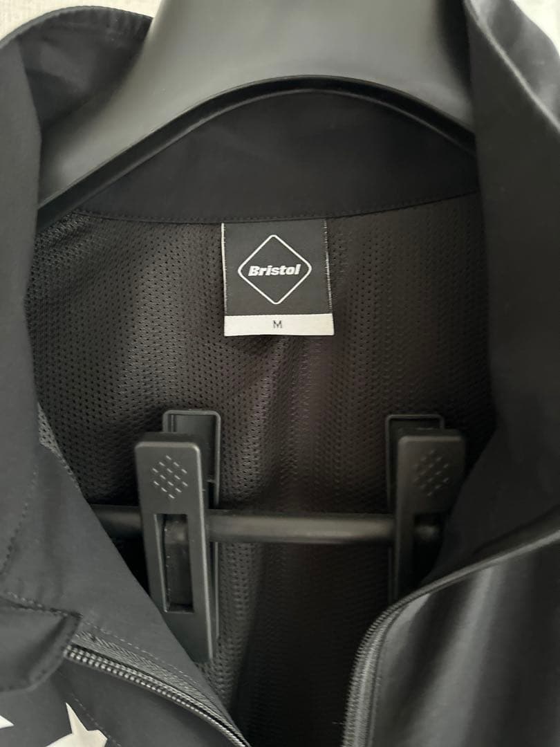 FCブリストル　ブルゾン