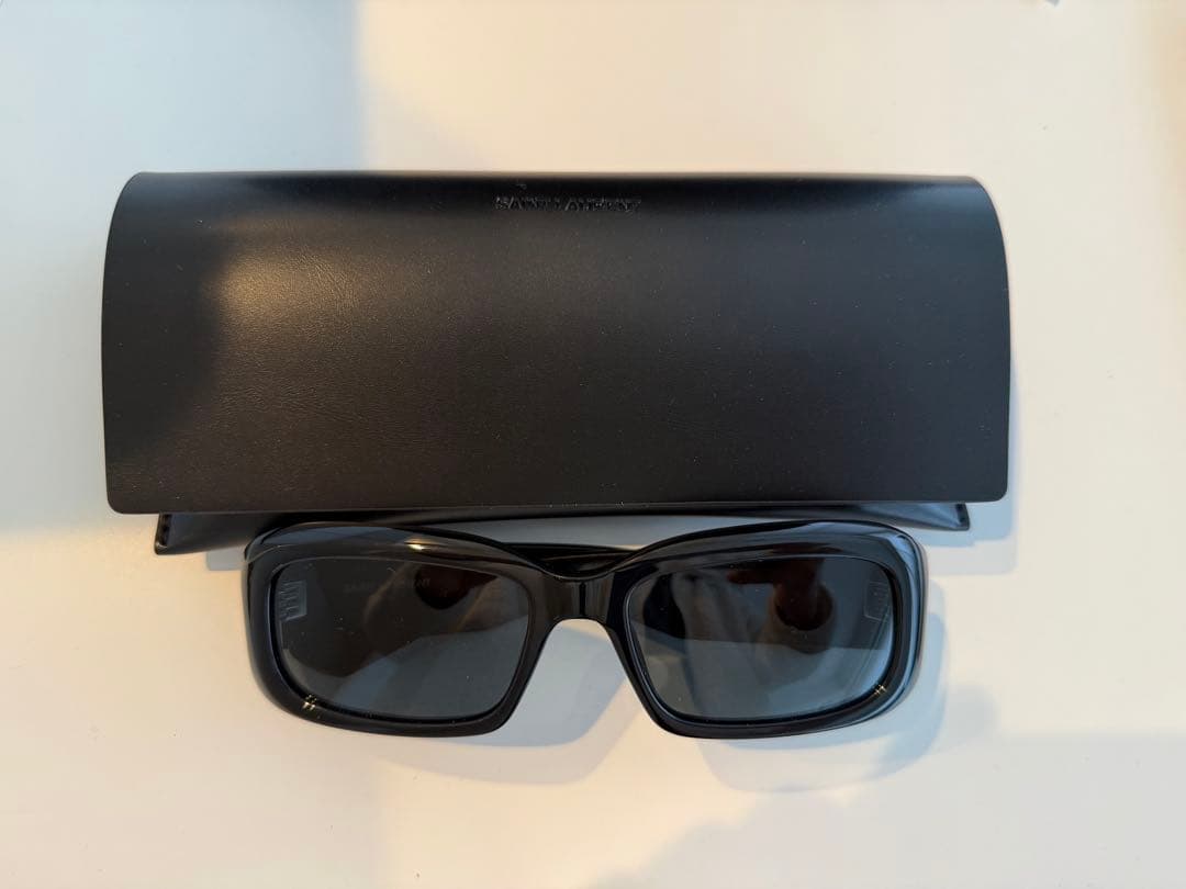 Taeyang愛用サングラス YSL SL809 001 サンローラン