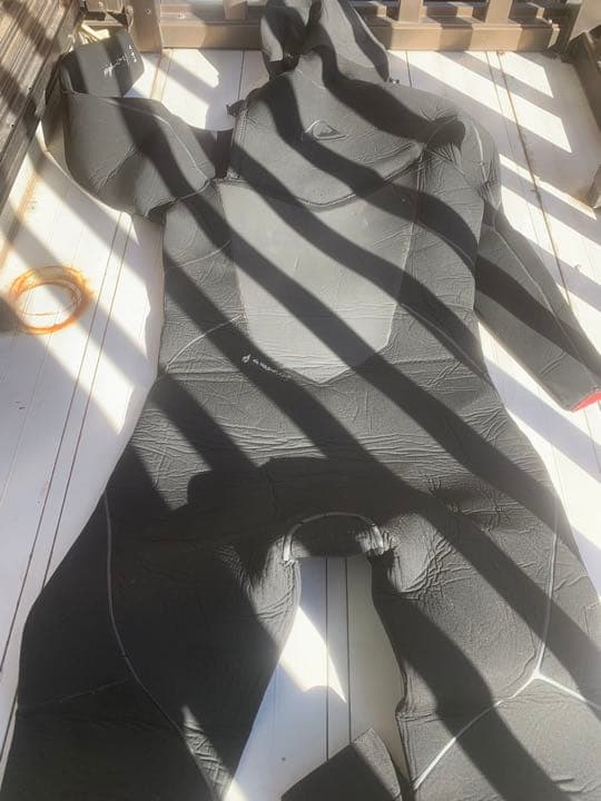 QuickSilver ウェットスーツ