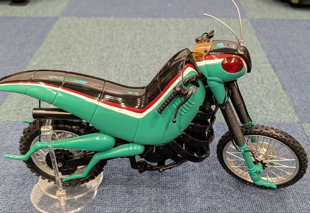 な*お様 バトルホッパー 1/6スケール 仮面ライダーブラック