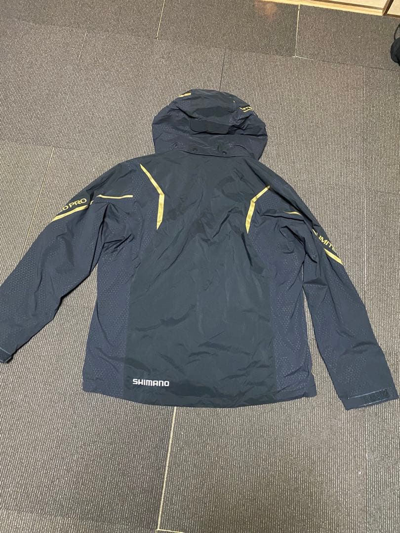 シマノ　リミテッドプロ　RT-111V ゴアテックスプロテクティブスーツ