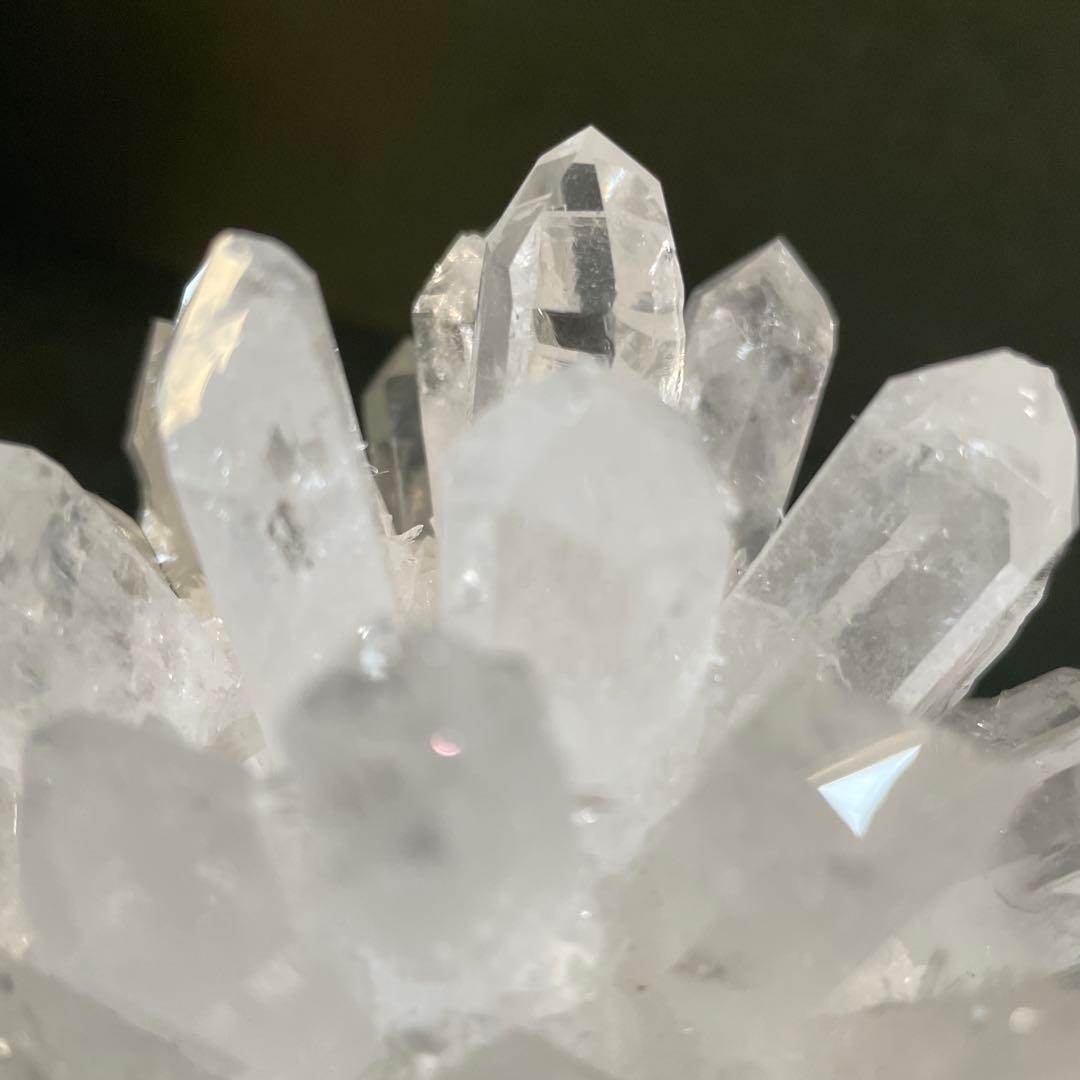 クリスタルクォーツ　クラスター　透明水晶　パワーストーン　幸運を招く石　浄化