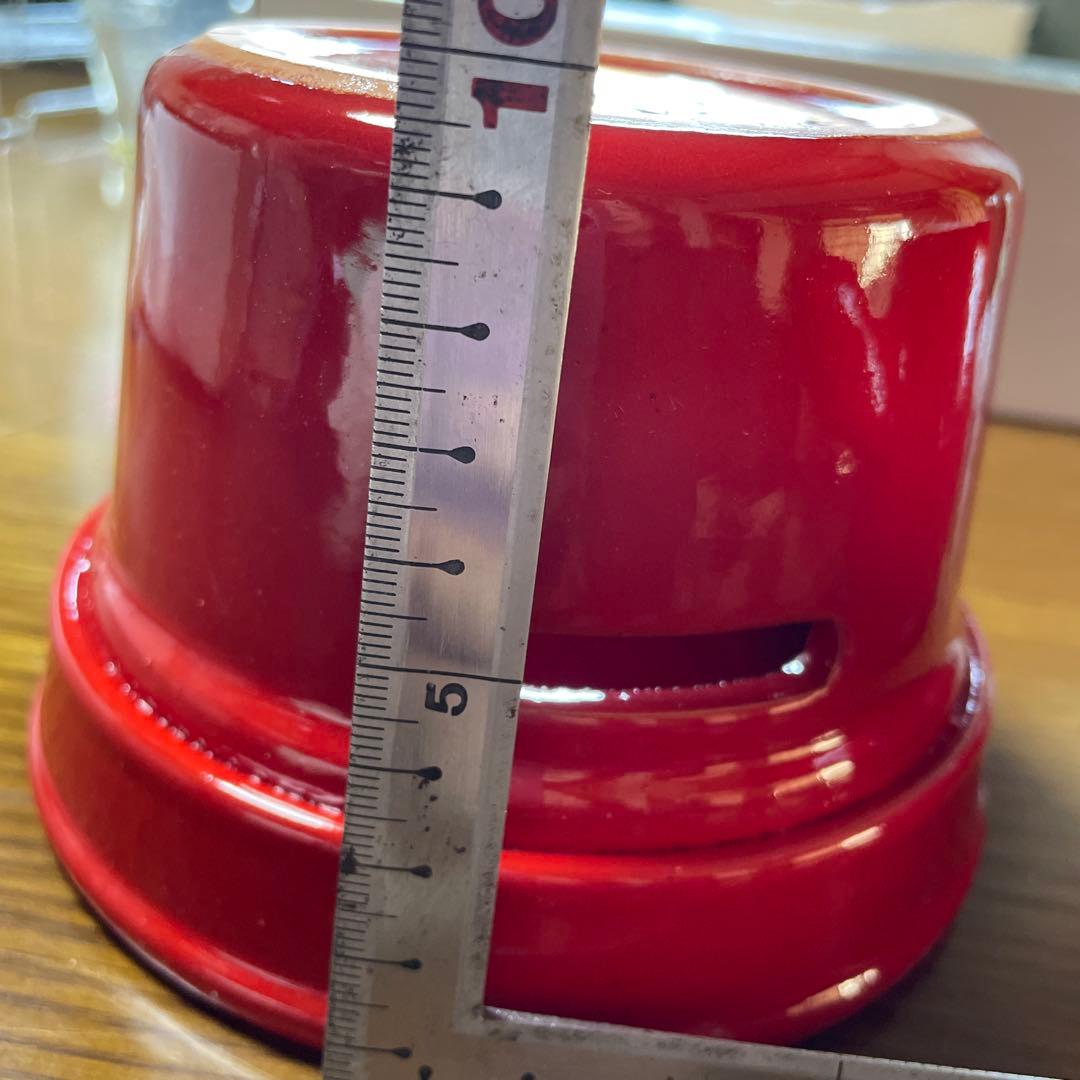 イタリア製「PIRAL（ピラル）」のフォンデュ鍋 落ち着いた赤色がとても可愛い