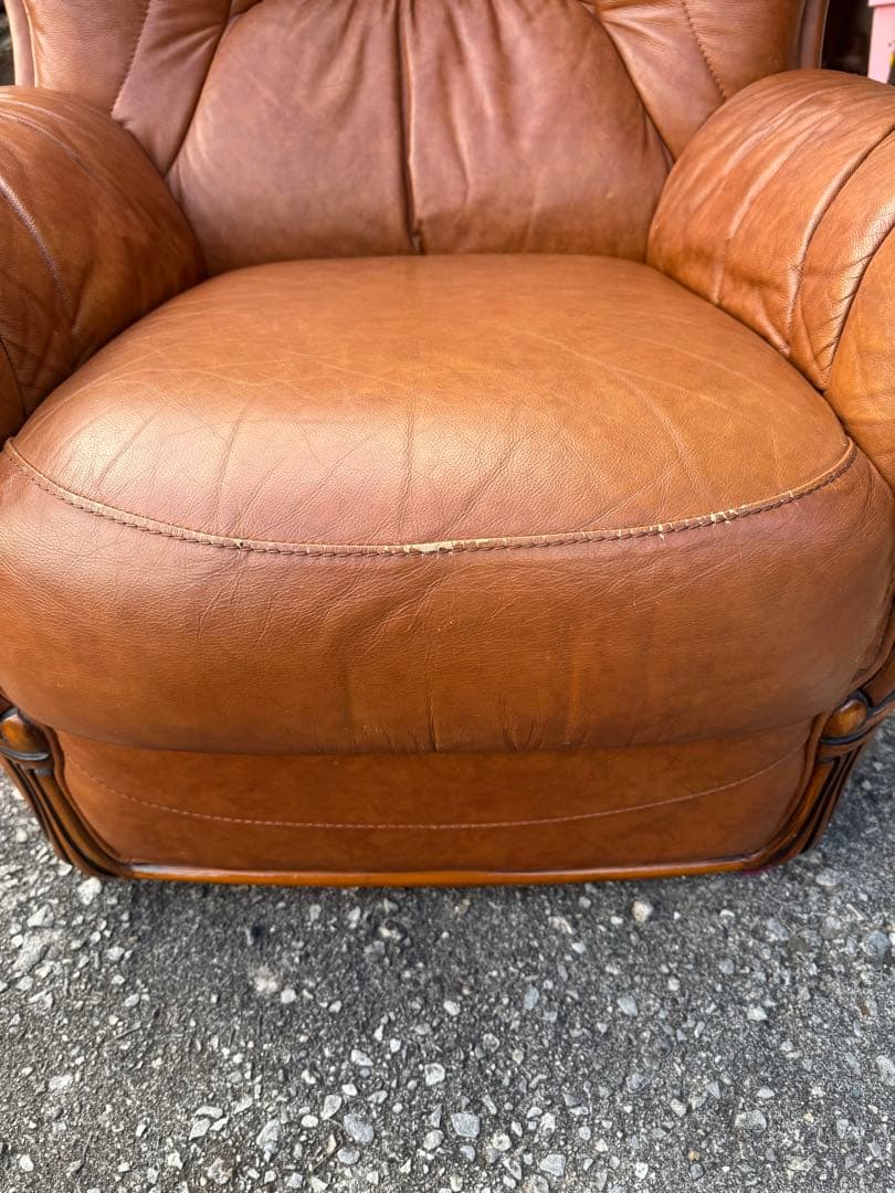 ブラウンレザー高背もたれ1人掛けソファ