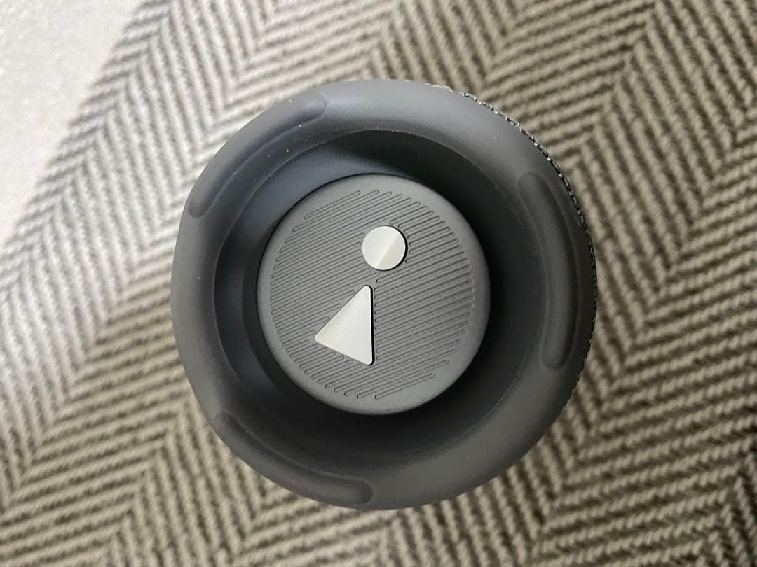 JBL ワイヤレススピーカー グレーCHARGE5